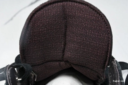 Hyperoad 3 AIR X JORDAN “BLACK” MANIERE A MA 0706